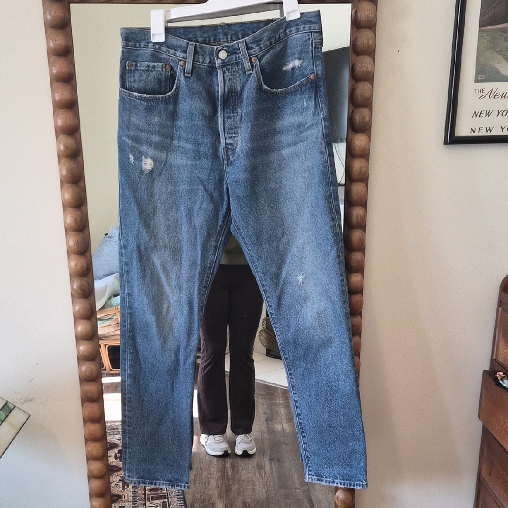 Levi Womens Premium 501 Straight Leg Jeans